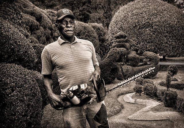 Pearl Fryar, topiary artist #artfields #lakecity #southcarolina #photography #blackandwhite #fineartphotography #art #festival #competition